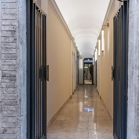 רומא Townhouse Condotti 29 מראה חיצוני תמונה